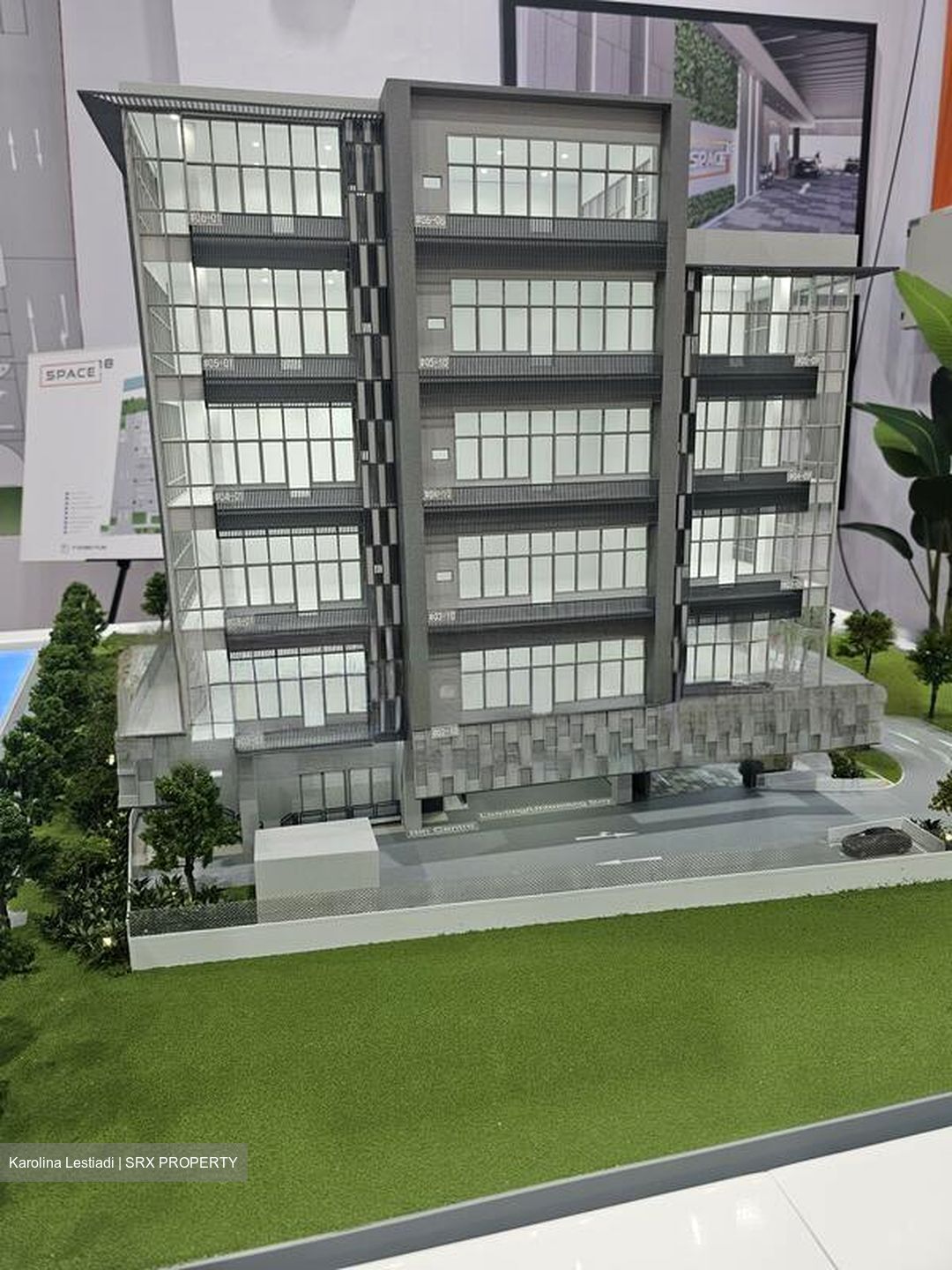 Rajah Court (D12), Factory #484763901